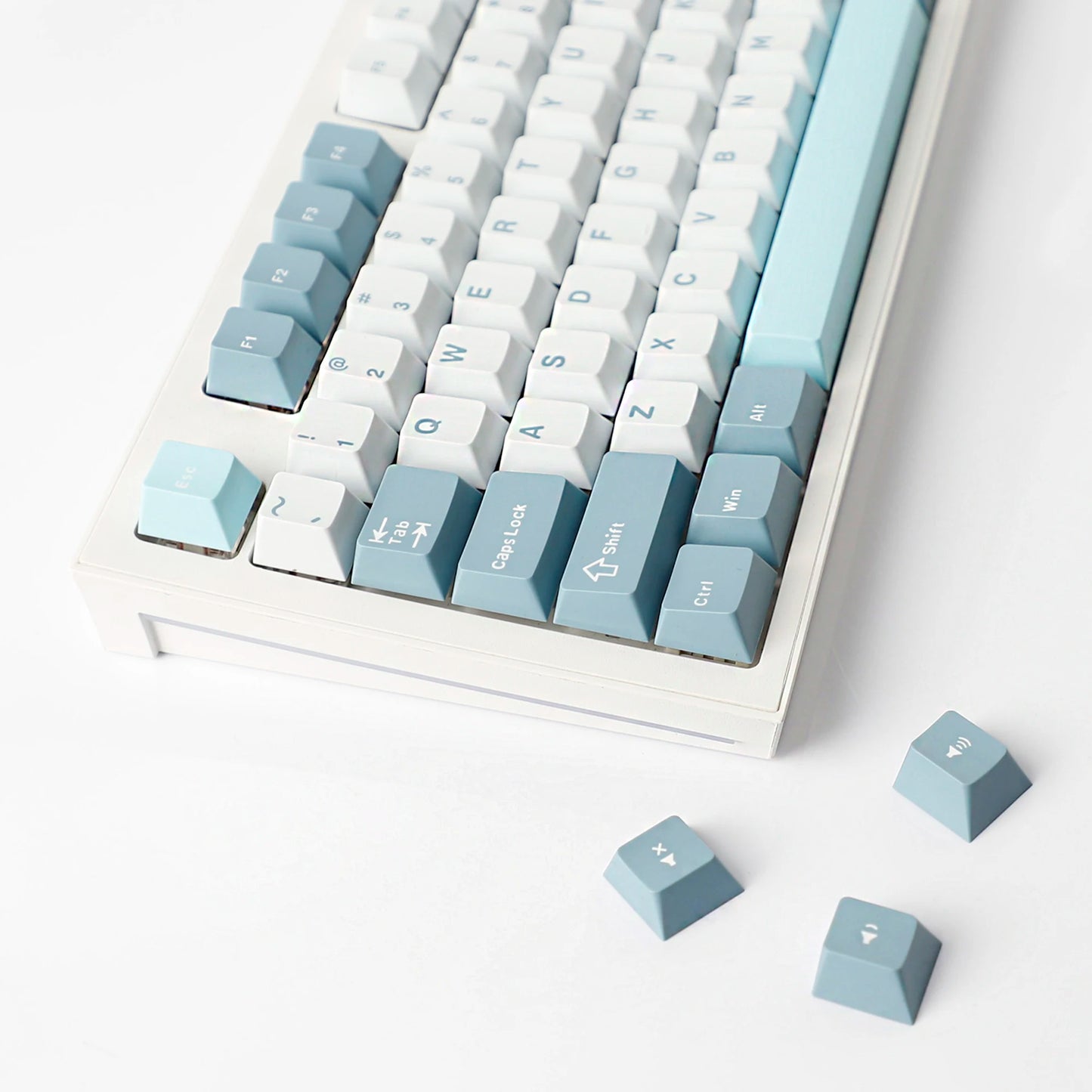 YMDK 126 Keys Cloud Lake White Blue Color Matching Double Shot Cherry Profile PBT Keycaps for Mx Mechanical Keyboard