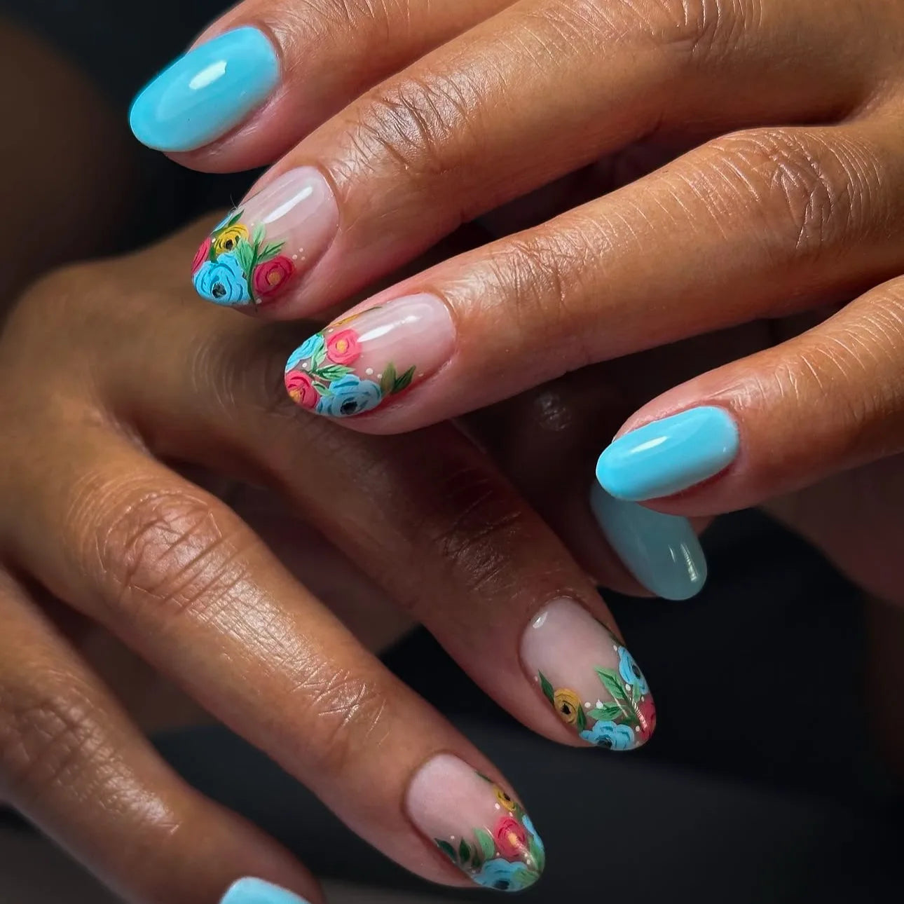 24Pcs Fairy White Flower Fake Nails Pink French Tip Press on Nails Short Square Wearable False Nail for Women Girls DIY Manicure